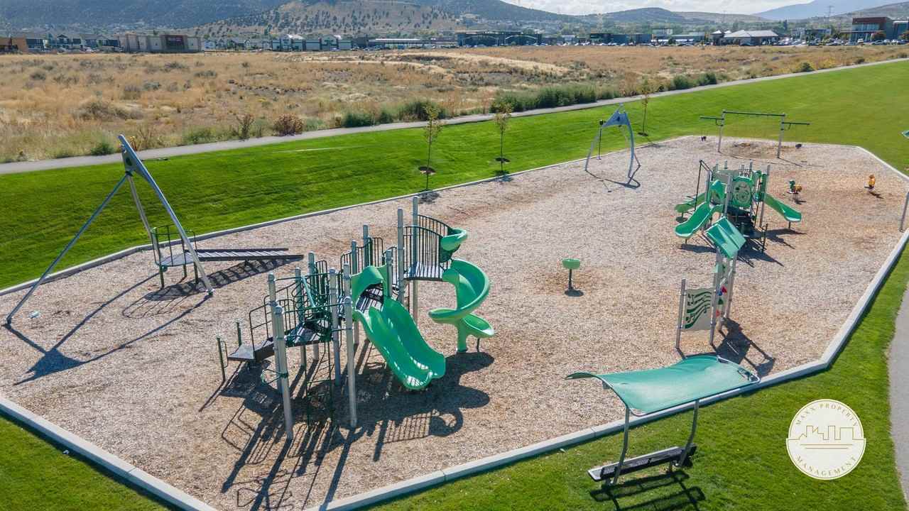 Dublin Farms Townhomes - Photo 2 of 3