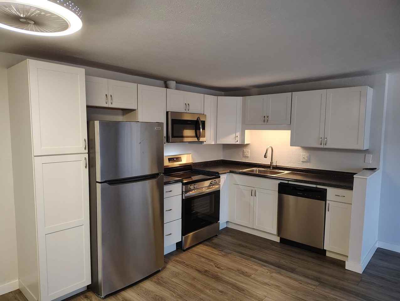 Arvada Court Apartments - Photo 7 of 24