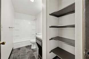 425 S Olympia St - Photo 1 of 1