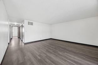 425 S Olympia St - Photo 1 of 1