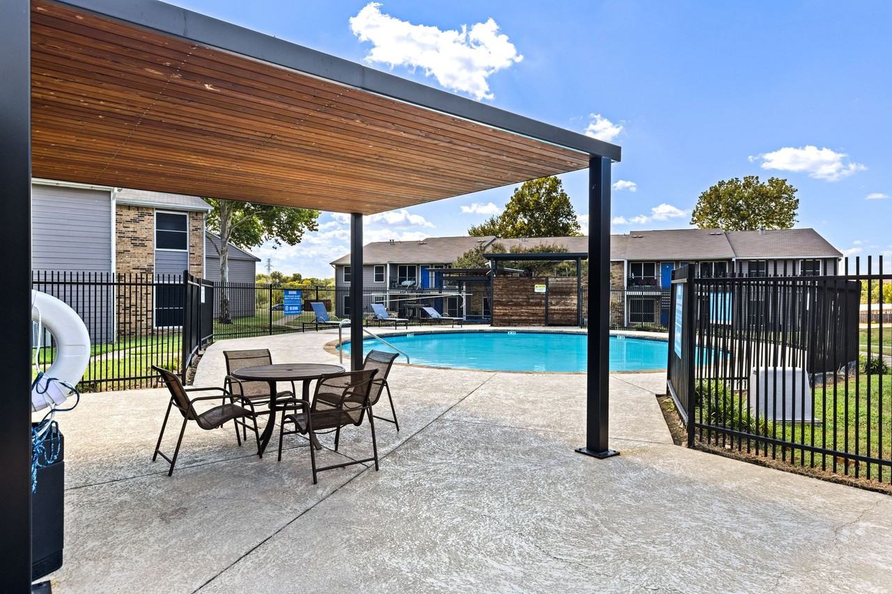 Cottonwood Park Village - Photo 3 of 26