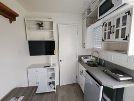 featured image of 835 Main St