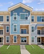 18905 E 59th Ave - Photo 1 of 1