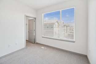 18905 E 59th Ave - Photo 1 of 1