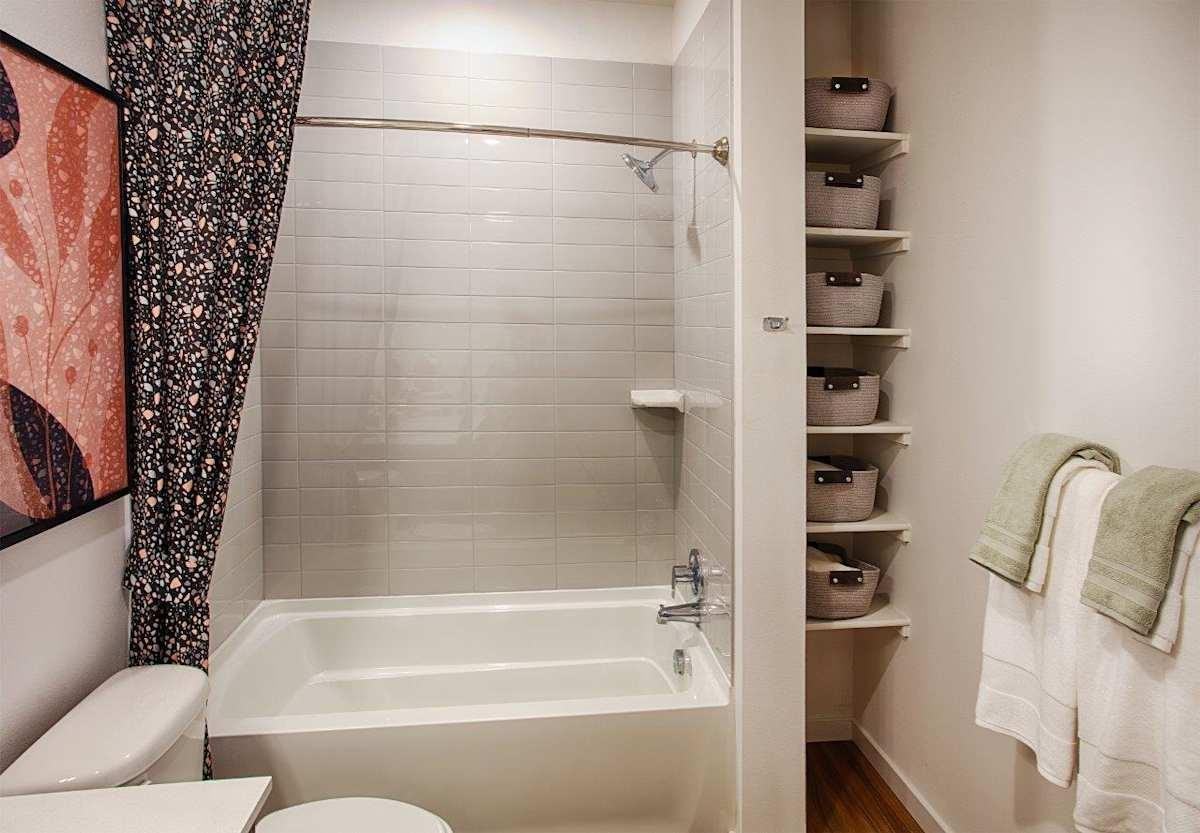 22025 E 7th Ave - Photo 2 of 35