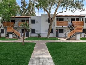 868 S Arizona Ave - Photo 1 of 1