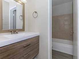 868 S Arizona Ave - Photo 1 of 1