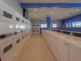 868 S Arizona Ave - Photo 1 of 1