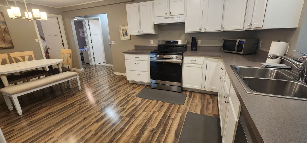 6260 6260 Cedarmere - V - Unicorn House - Photo 6 of 20