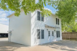 featured image of 110 E 30th St