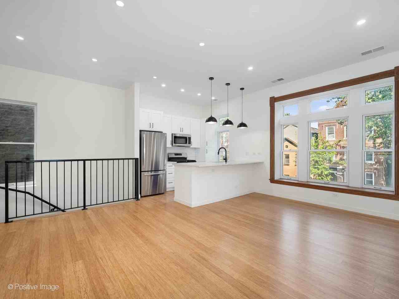 842 N. Wolcott - Photo 2 of 39