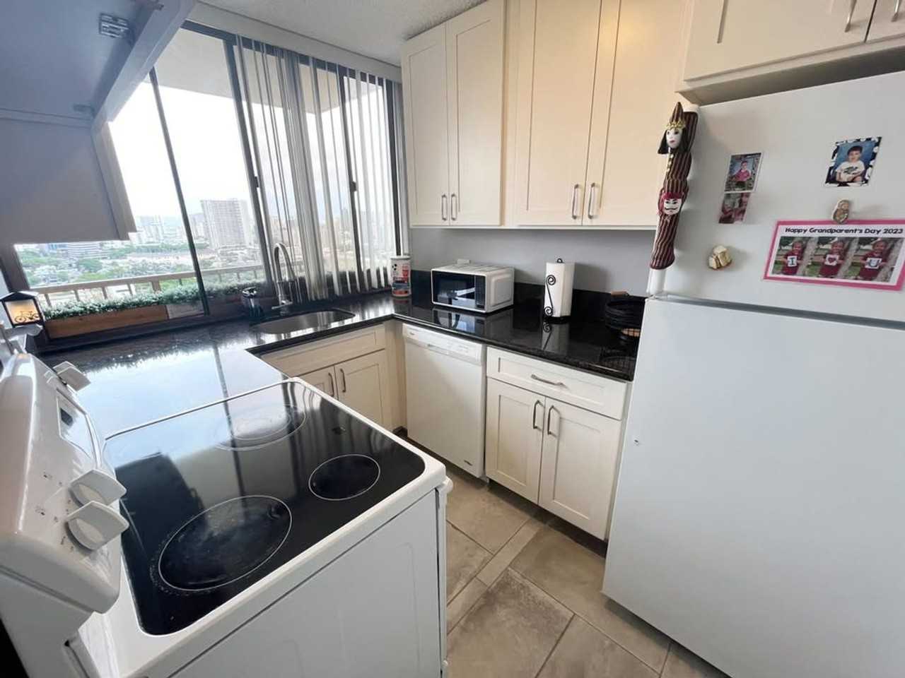 1201 Wilder Ave #2102 - Photo 5 of 14