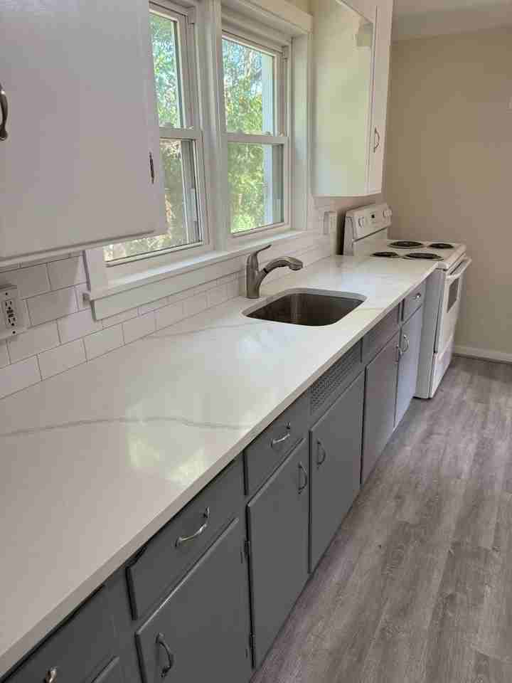 20 Maple St - Photo 3 of 13