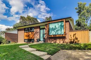featured image of 3715 Astoria Rd