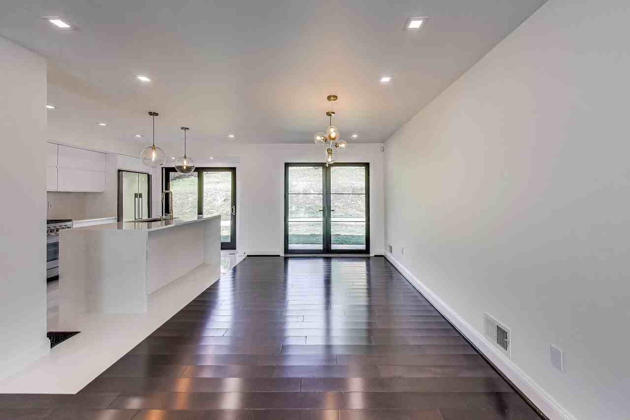 3715 Astoria Rd - Photo 7 of 40