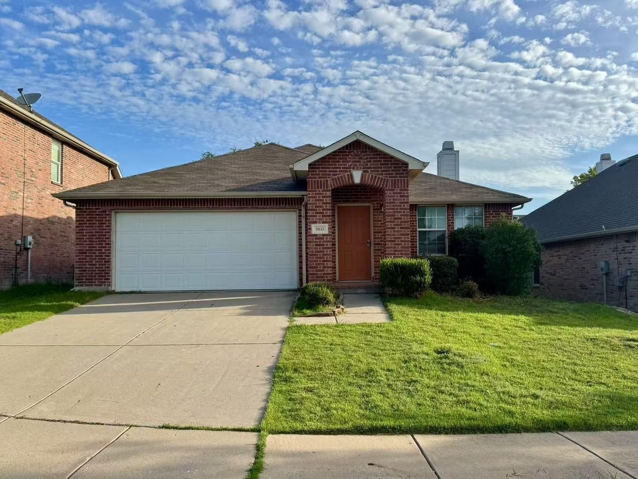 9832 Dartmouth Drive - Photo 3 of 23