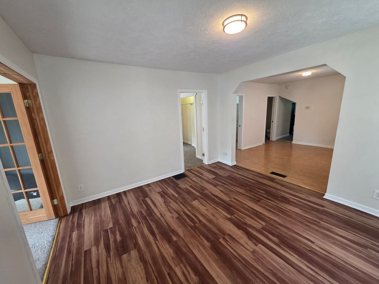 30 Hickory St - Photo 7 of 16