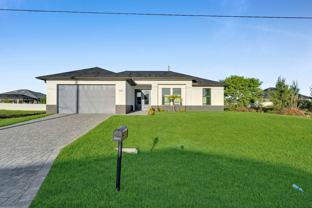 1908 Nw 24th Ave - Photo 1 of 1
