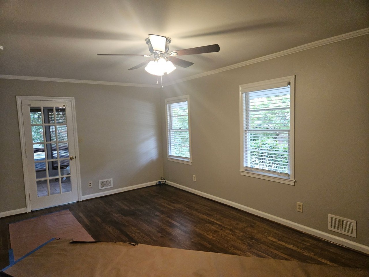1151 Pinehurst Dr Se - Photo 5 of 10