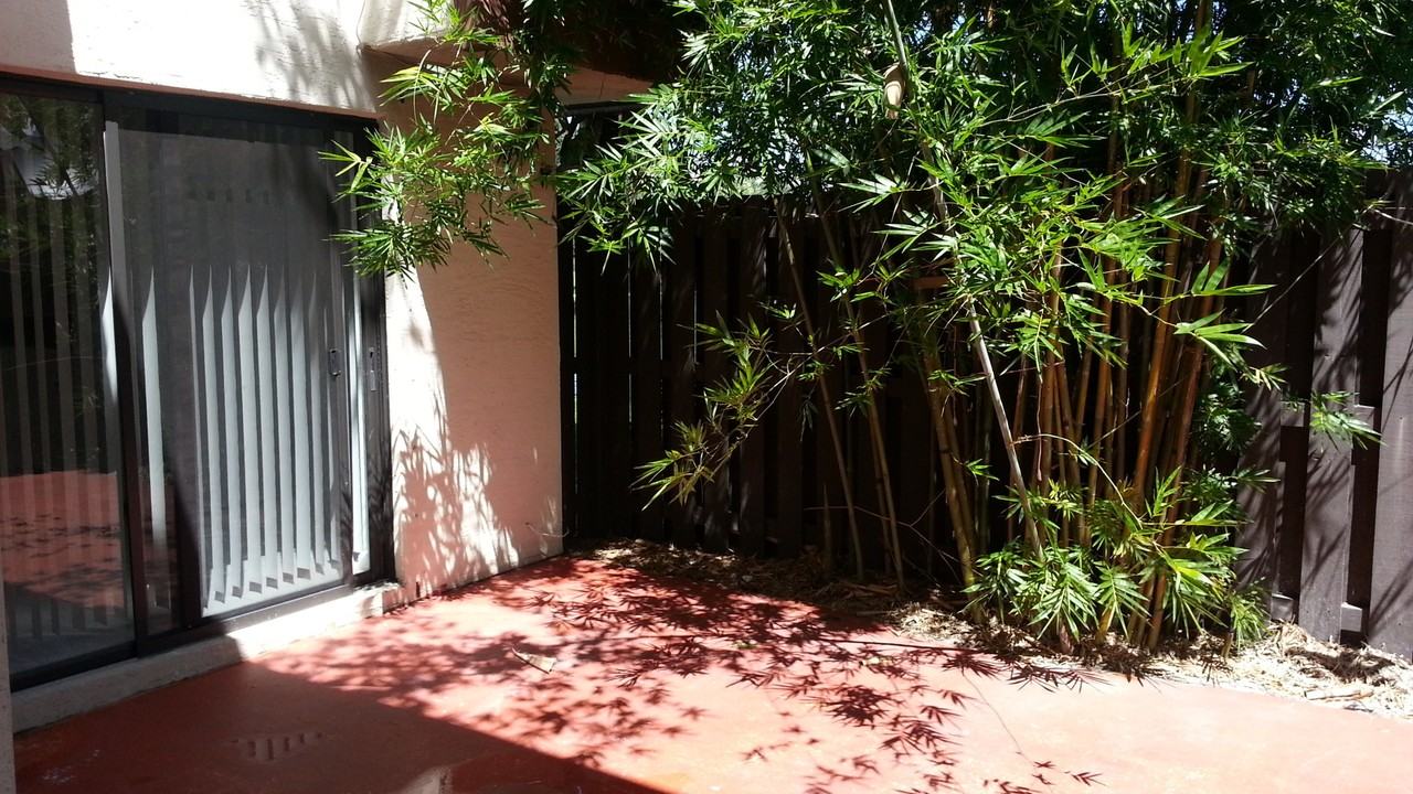 2221 White Pine Circle - Photo 3 of 11