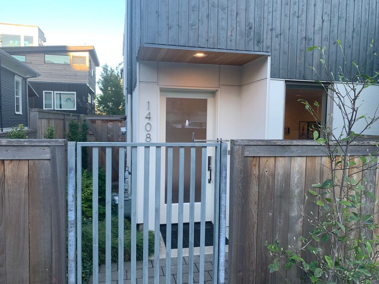 1408 19th Ave - Photo 2 of 38