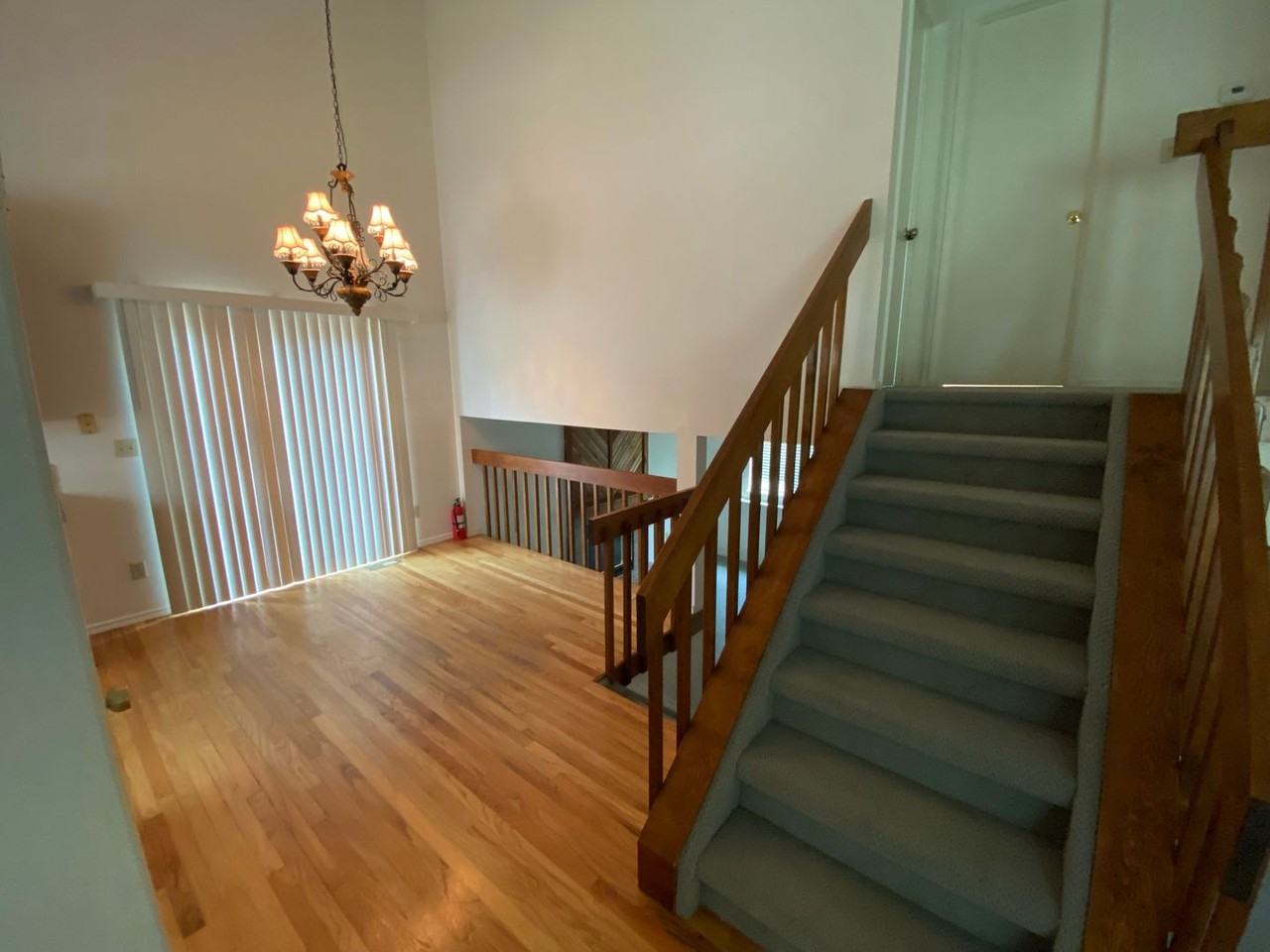 1629 Maitland Court - Photo 2 of 12