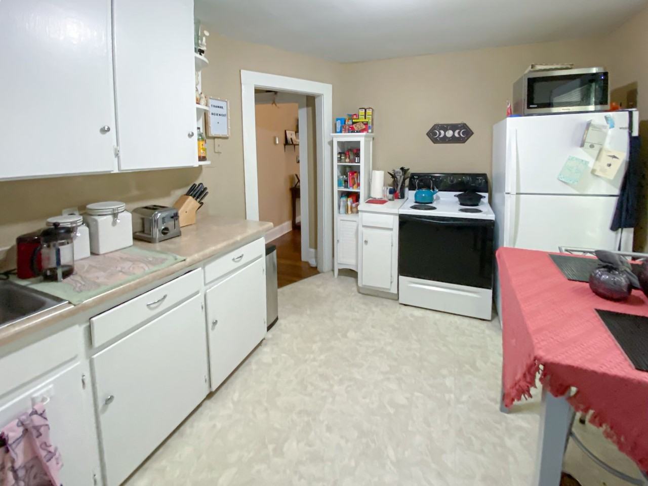 108 Stinson St - Photo 4 of 11
