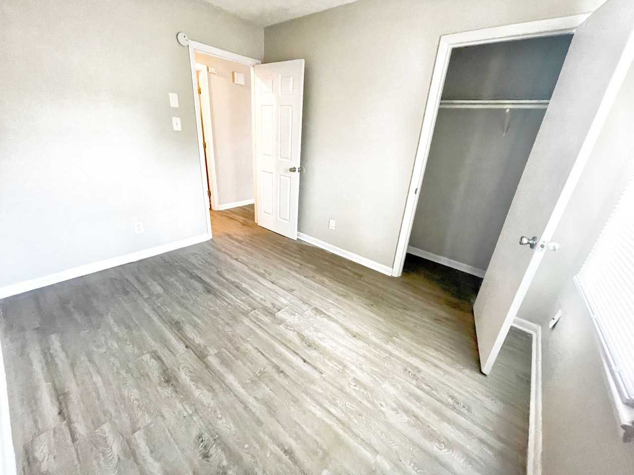 2234 Delta Dr - Photo 4 of 10