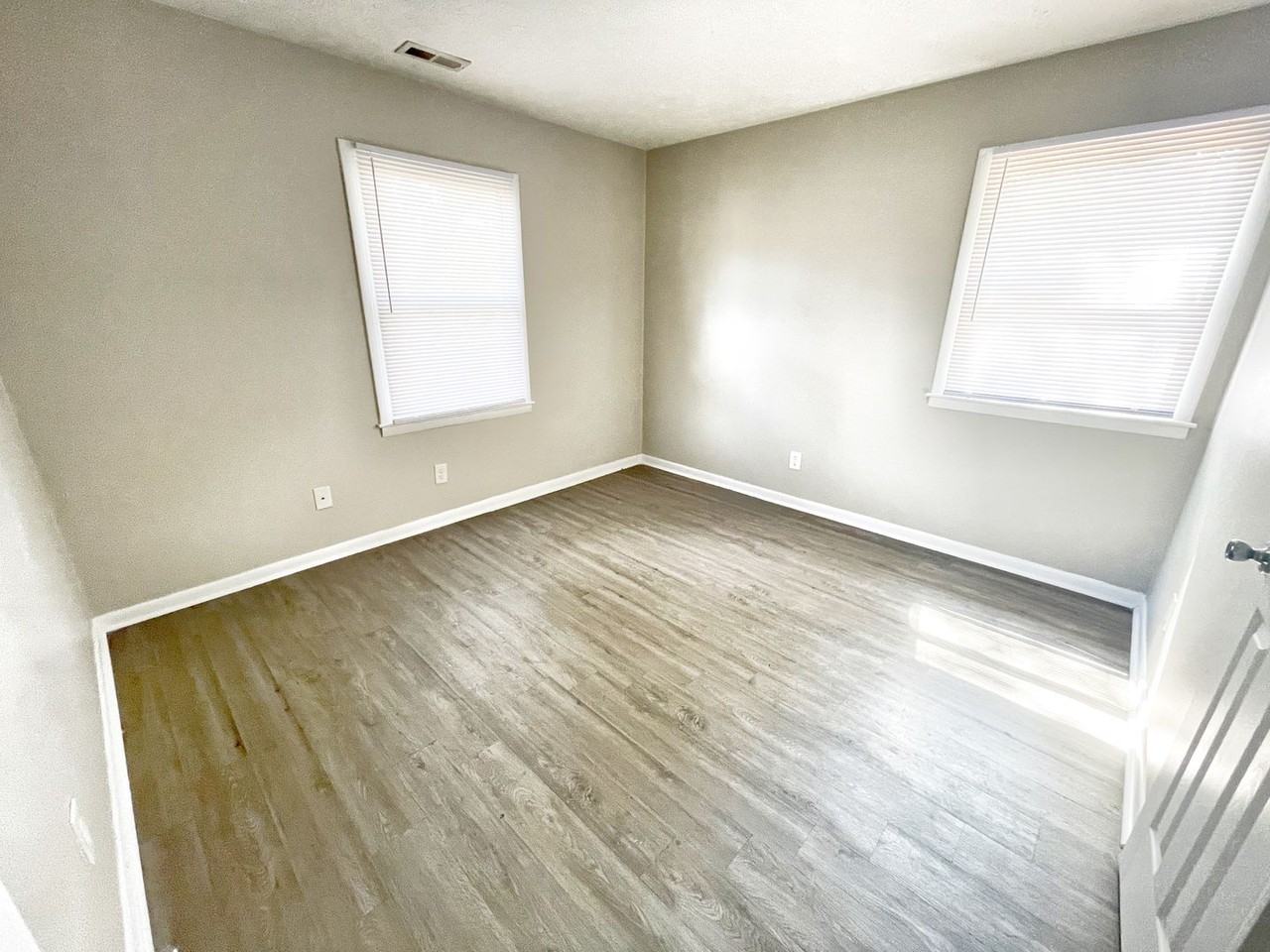 2234 Delta Dr - Photo 7 of 10