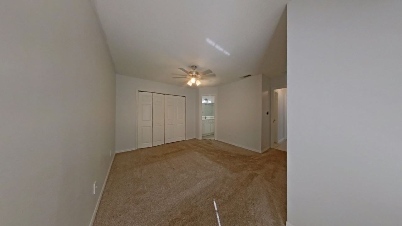 620 Glenwood Court #77 - Photo 7 of 11