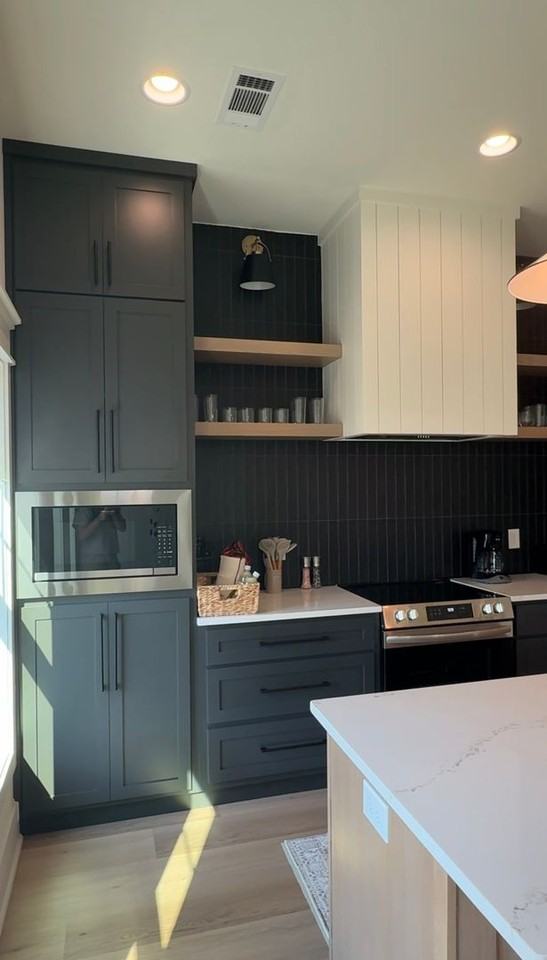 580 Pride Avenue - Photo 5 of 33