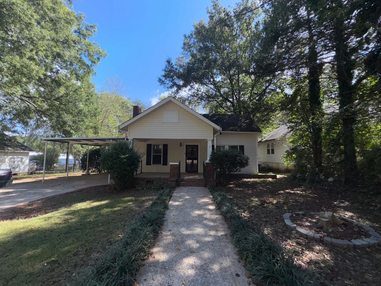 202 Church Avenue Southeast - Photo 6 of 26