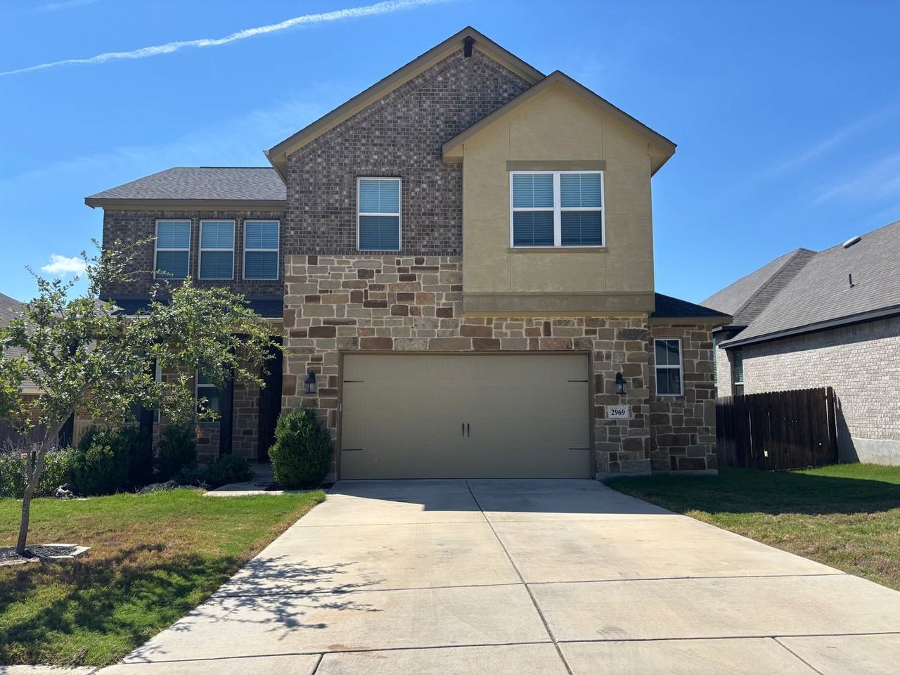 2969 Warwick Park - Photo 2 of 44