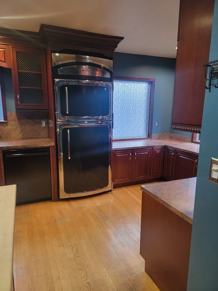 602 N M St - Photo 2 of 29