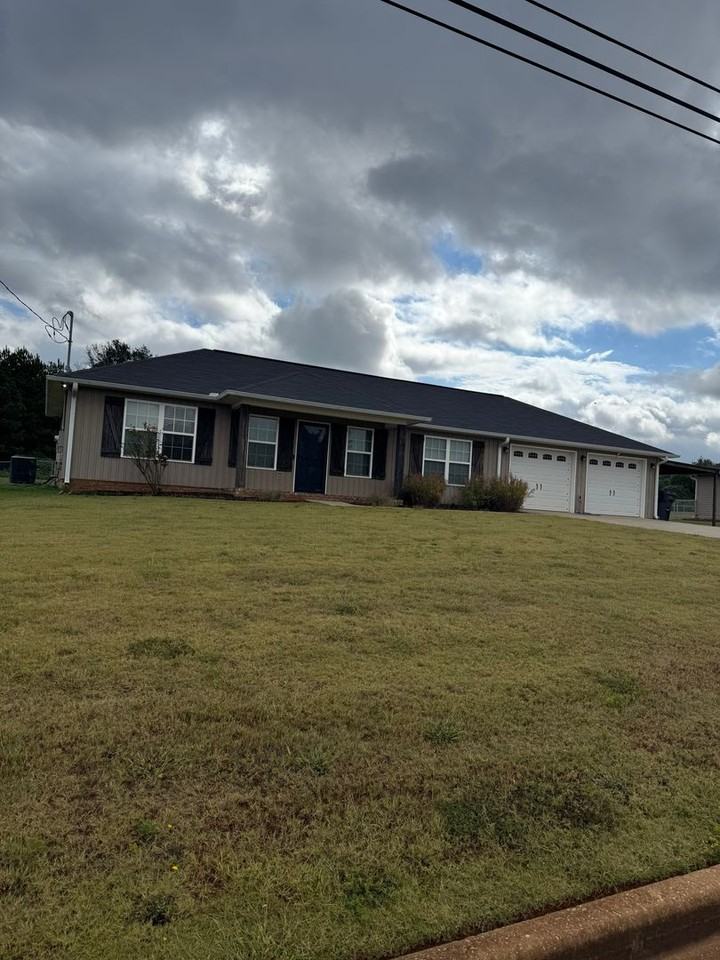 444 Bailey Rd - Photo 2 of 26