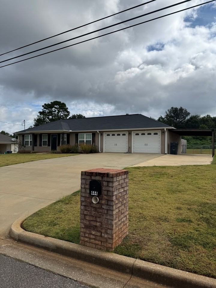 444 Bailey Rd - Photo 3 of 26