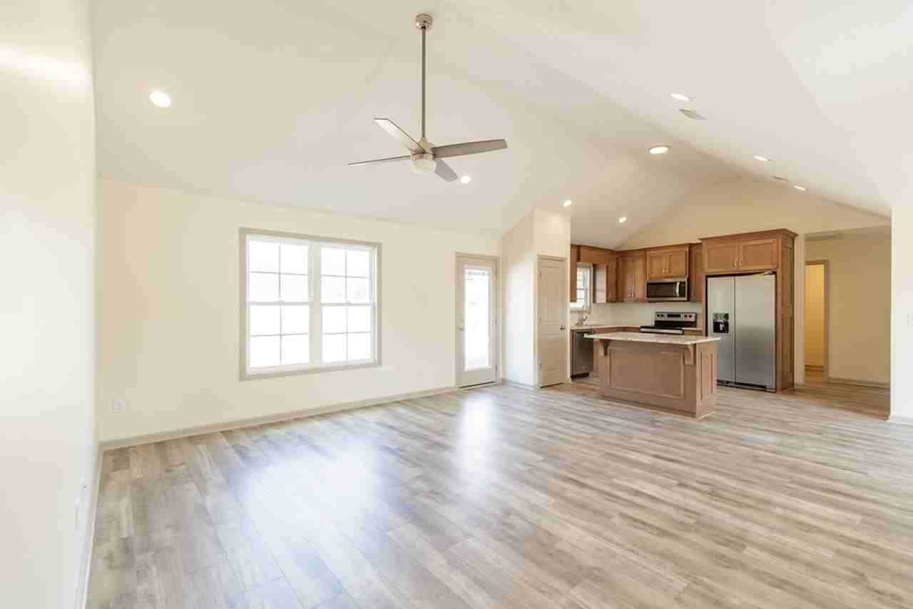 4613 Caden Pl - Photo 4 of 25