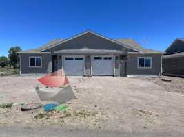 featured image of 1160 Maroon Dr