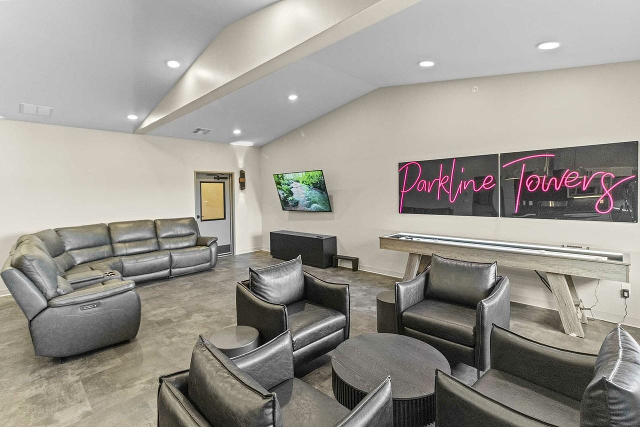 Parkline Towers - Photo 6 of 32