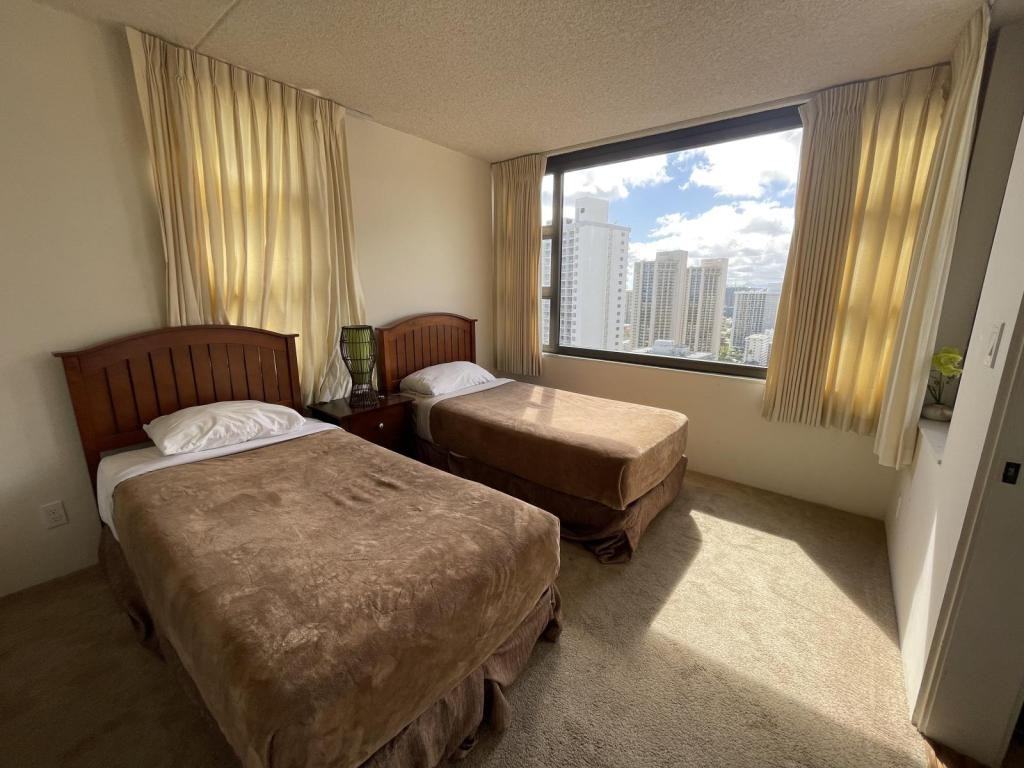 201 Ohua Ave - Photo 6 of 13