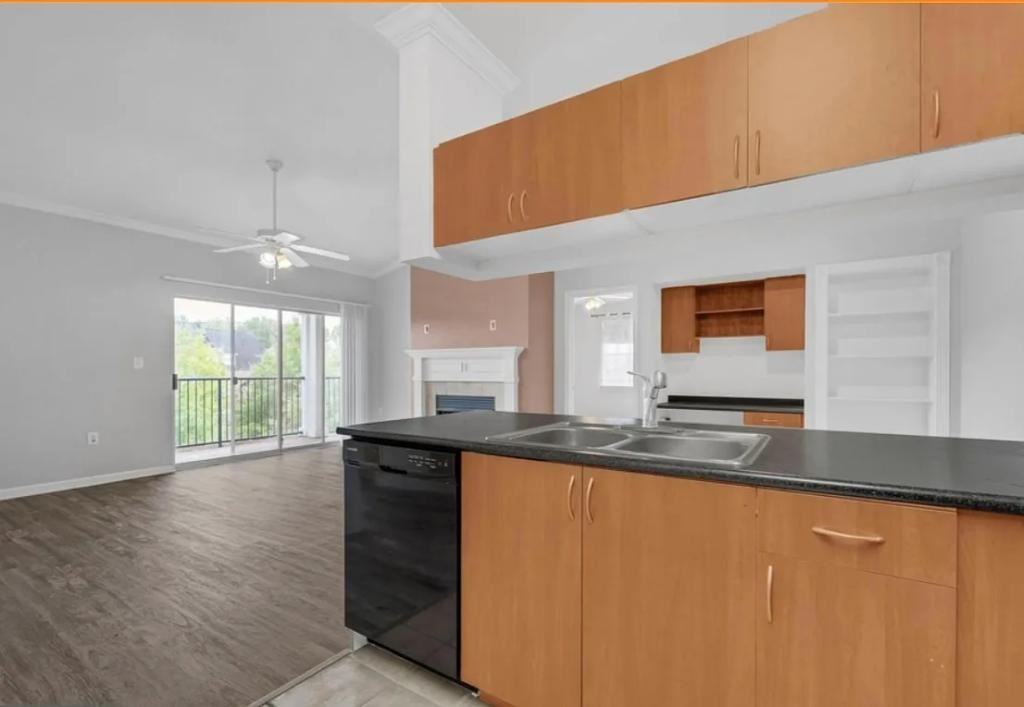 13502 Derry Glen Ct - Photo 7 of 14