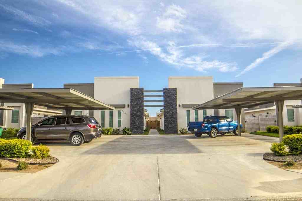 1705 W Garrison Dr Apt 2 #Apt 2