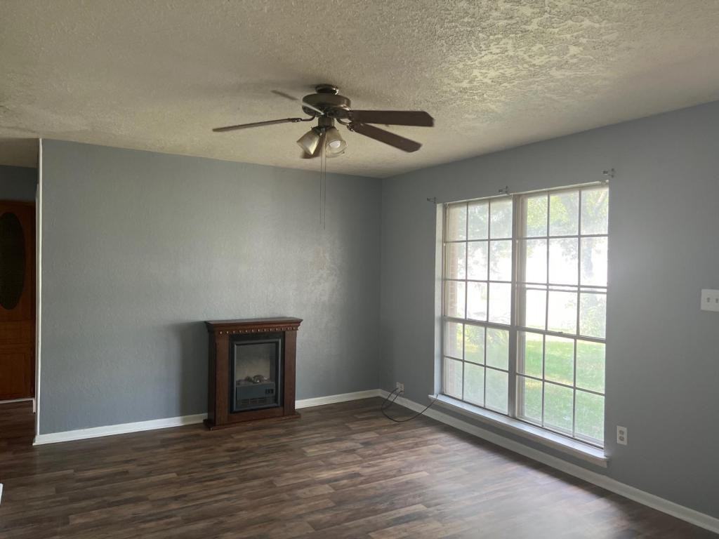 1719 Nw 48th St - Photo 4 of 20