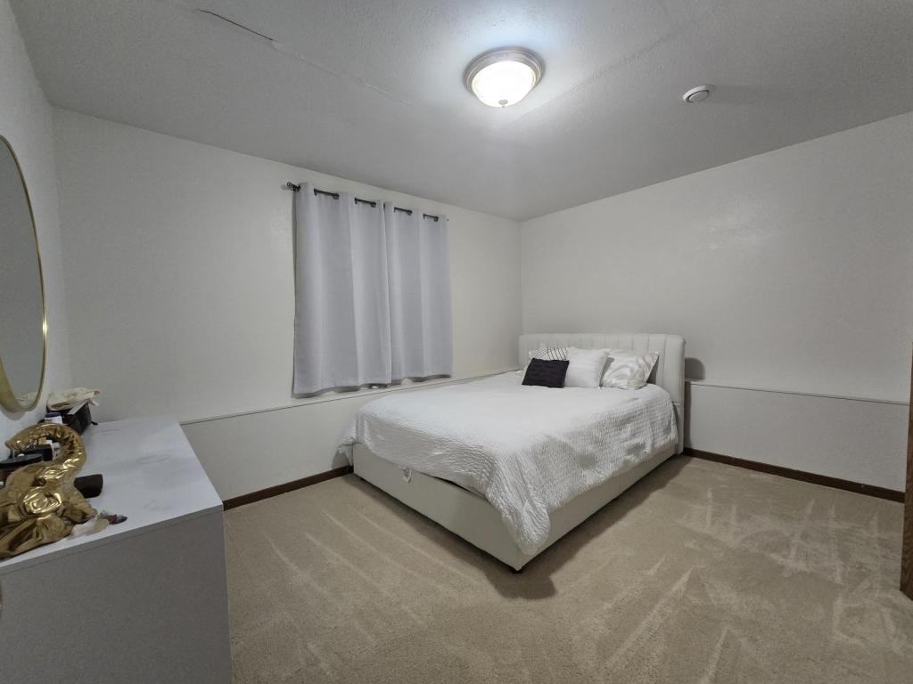 1235 Ziebach Street - Photo 2 of 11