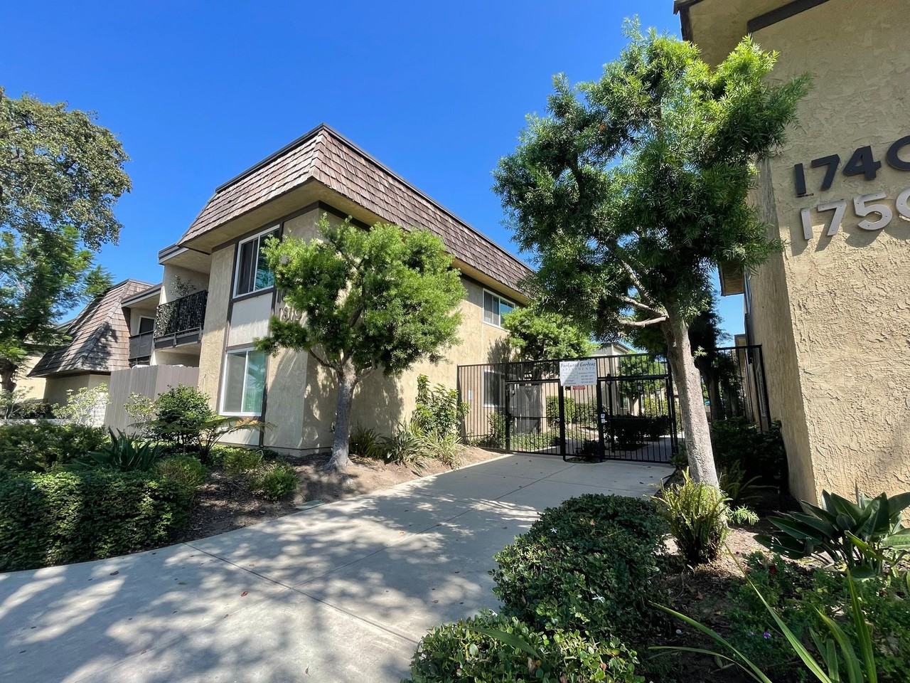 Parkwood Gardens Apartments - Photo 5 of 12