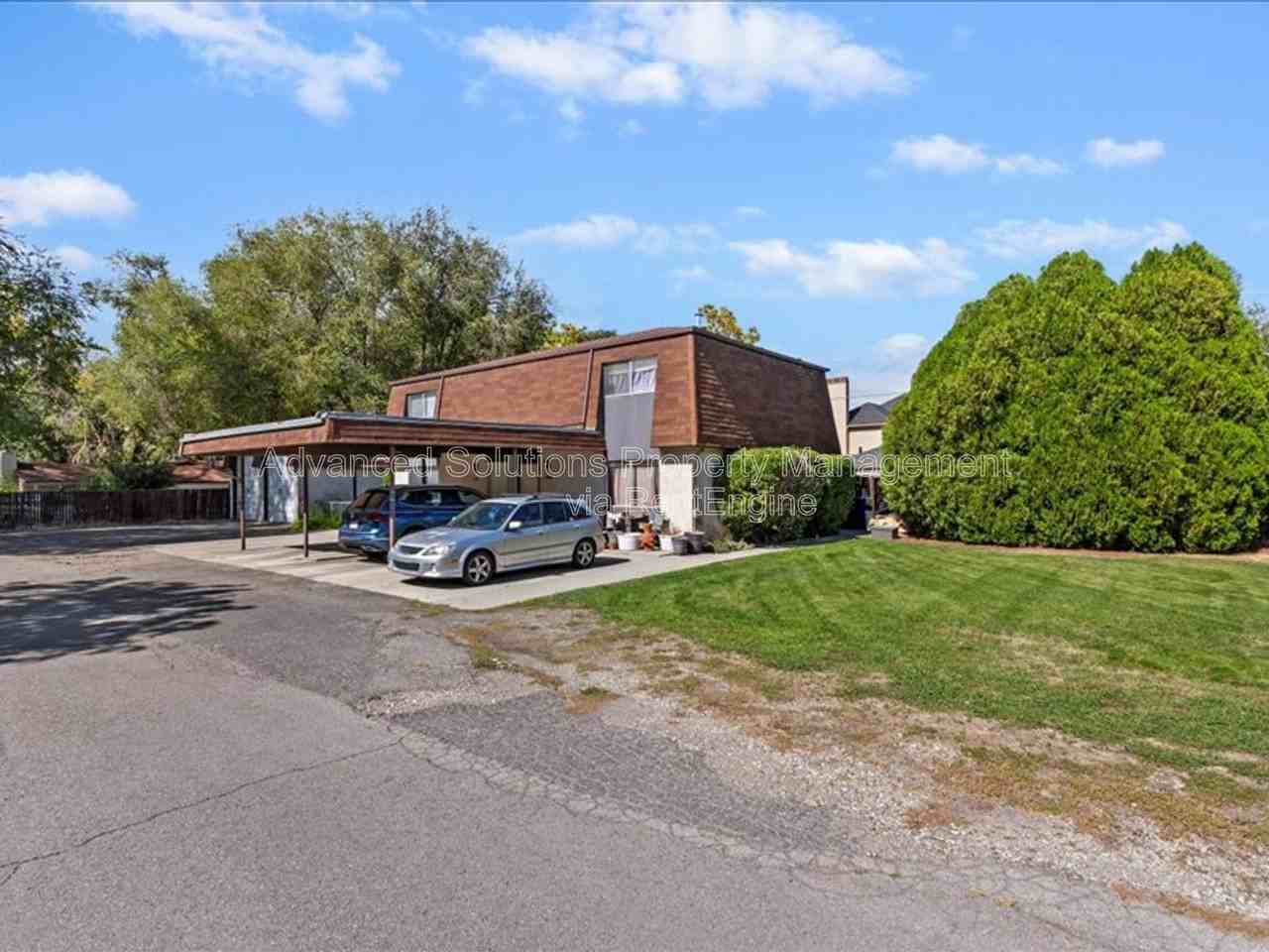 4554 South 785 East #4554 - Photo 2 of 21