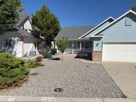 714 E Harbor Cir - Photo 1 of 1