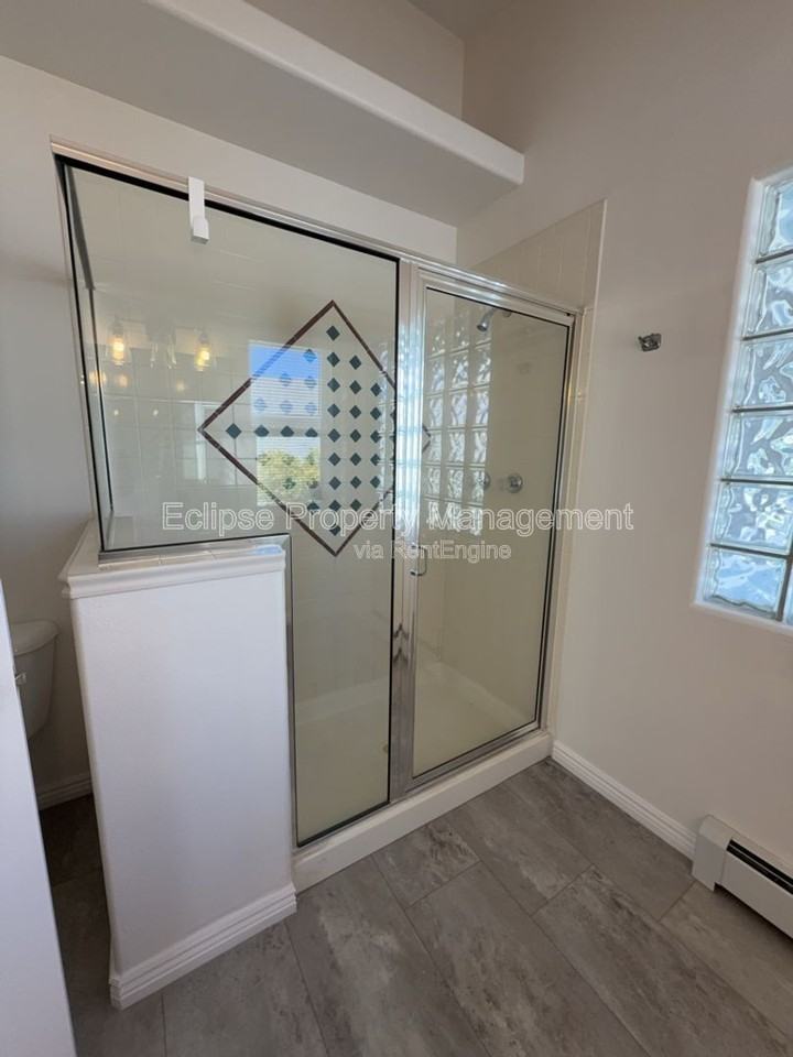 714 E Harbor Cir - Photo 7 of 48