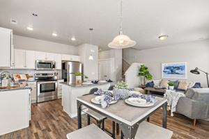 featured image of 15690 N Knightgate Ln