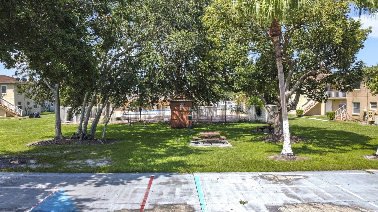 694 Michigan Ct #2 - Photo 6 of 20